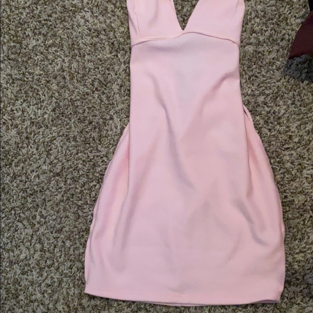 Short tight dress - Picture 2 of 3